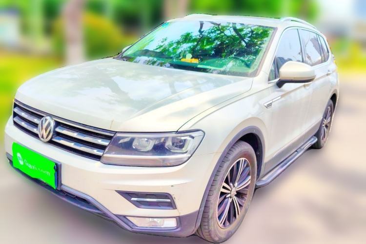 Used Volkswagen Tiguan L 2020 330TSI Automatic Two-Wheel Drive Panoramic Comfort Edition China VI Standard Guazi used car, China used car export, Used car for sale, Used cars, Cheapest cars for sale