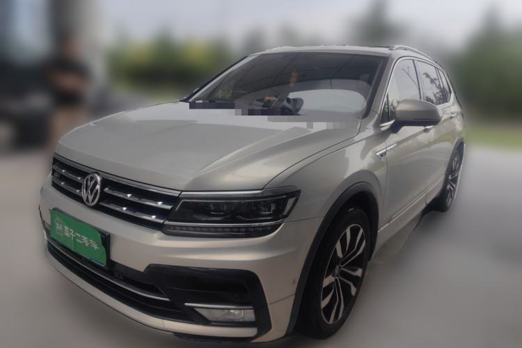 Used Volkswagen Tiguan L 2020 330TSI Automatic Two-Wheel Drive R-Line Flagship Version China VI Standard Guazi used car, China used car export, Used car for sale, Used  cars, Cheapest cars for sale