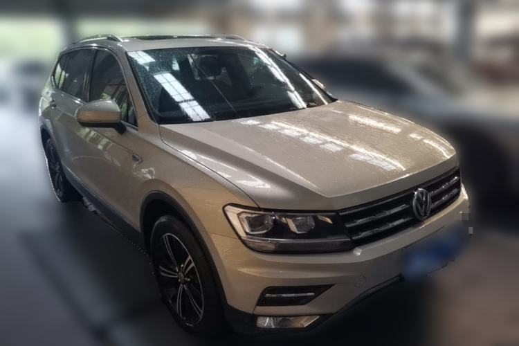 Used Volkswagen Tiguan L 2020 330TSI Automatic Two-Wheel Drive Panoramic Comfort Edition China VI Standard Exterior 1