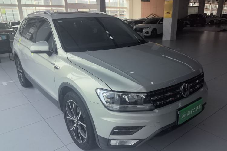 Used Volkswagen Tiguan L 2020 330TSI Automatic Two-Wheel Drive Smart Luxury Edition China VI Standard Exterior 1