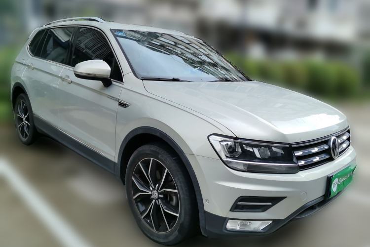 Used Volkswagen Tiguan L 2020 330TSI Automatic Two-Wheel Drive Smart Luxury Edition China VI Standard Exterior 2