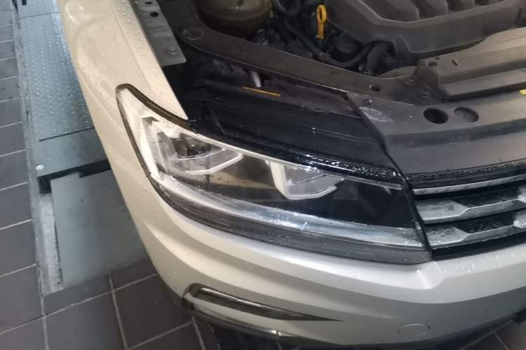 Used Volkswagen Tiguan L 2020 330TSI Automatic Two-Wheel Drive Panoramic Comfort Edition China VI Standard Exterior 3