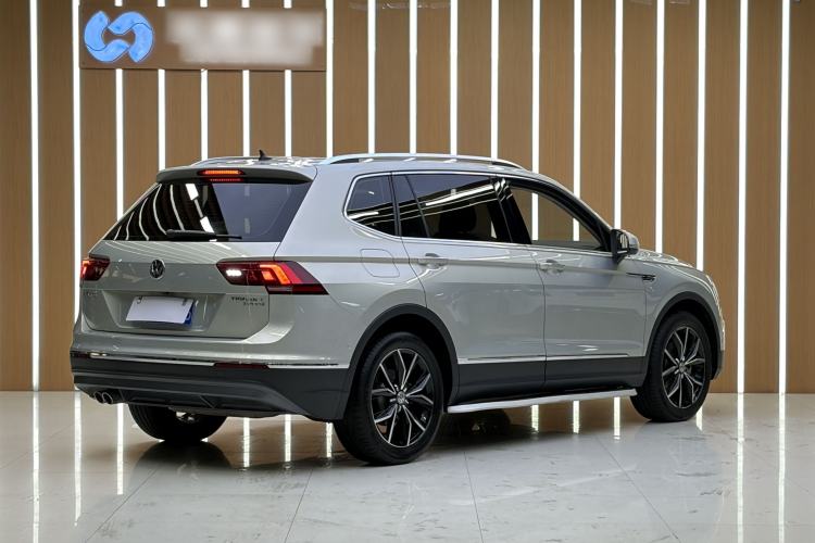 Used Volkswagen Tiguan L 2020 330TSI Automatic Two-Wheel Drive Smart Luxury Edition China VI Standard Exterior 4