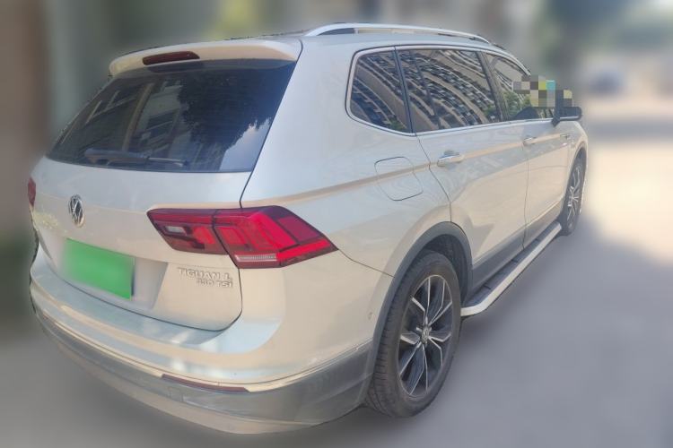 Used Volkswagen Tiguan L 2020 330TSI Automatic Two-Wheel Drive Smart Luxury Edition China VI Standard Exterior 5