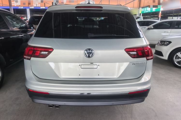 Used Volkswagen Tiguan L 2020 330TSI Automatic Two-Wheel Drive Panoramic Comfort Edition China VI Standard Exterior 5