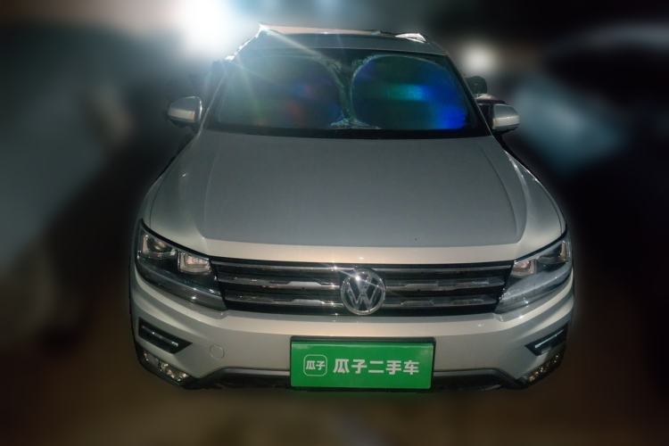 Used Volkswagen Tiguan L 2020 330TSI Automatic Two-Wheel Drive Smart Luxury Edition China VI Standard Front