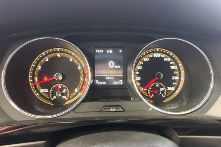 Used Volkswagen Tiguan L 2020 330TSI Automatic Two-Wheel Drive Smart Luxury Edition China VI Standard Instrument Cluster