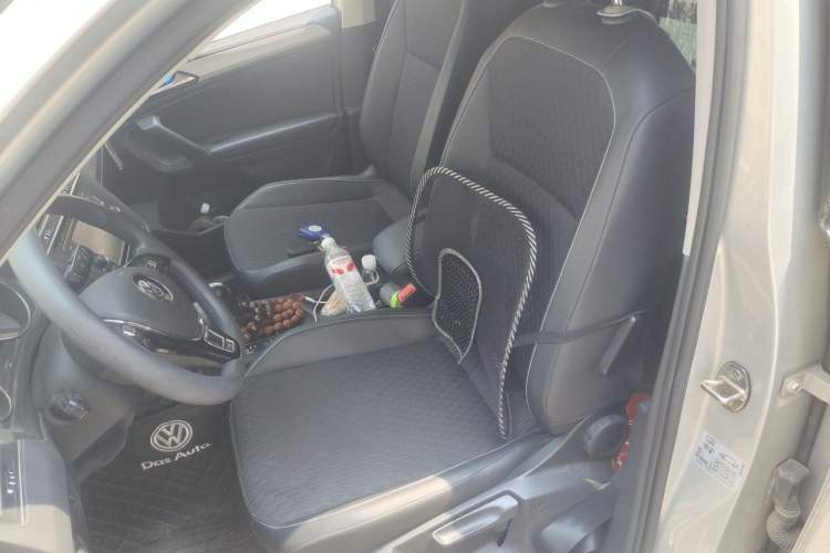 Used Volkswagen Tiguan L 2020 330TSI Automatic Two-Wheel Drive Luxury Edition China VI Standard Left Front Seat