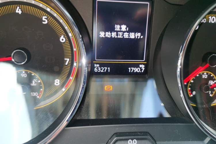 Used Volkswagen Tiguan L 2020 330TSI Automatic Two-Wheel Drive Smart Luxury Edition China VI Standard Odometer Close Up