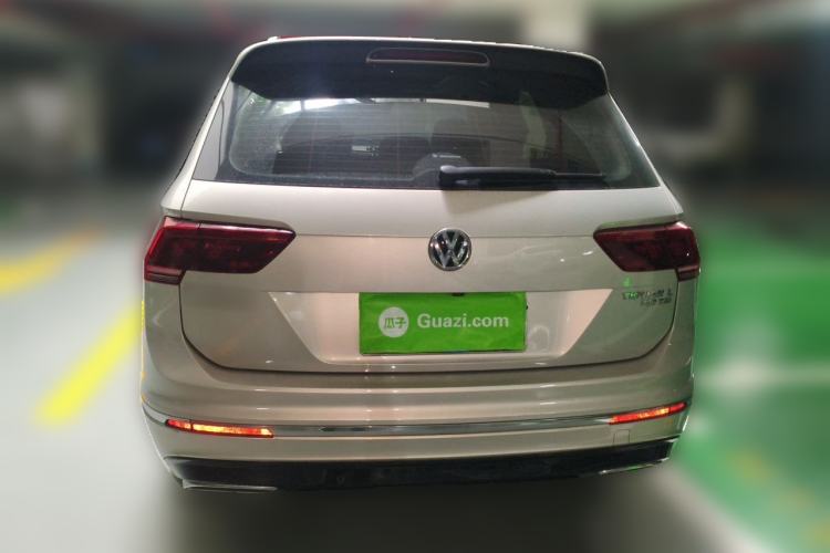 Used Volkswagen Tiguan L 2020 330TSI Automatic Two-Wheel Drive R-Line Flagship Version China VI Standard Rear