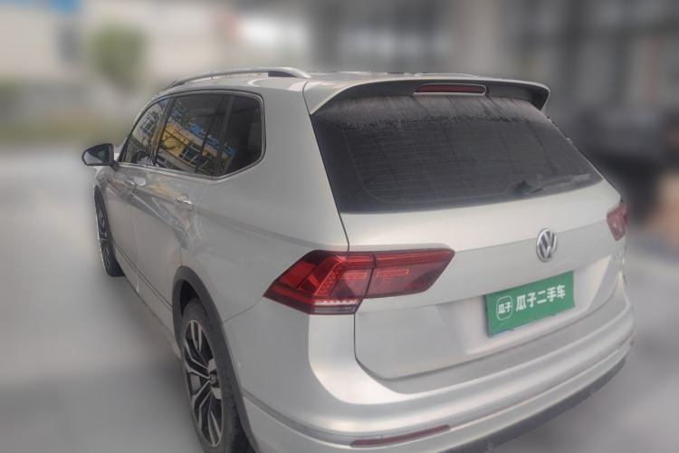 Used Volkswagen Tiguan L 2020 330TSI Automatic Two-Wheel Drive R-Line Flagship Version China VI Standard Rear Left 45 Deg