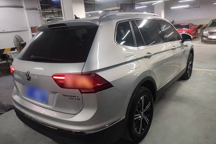 Used Volkswagen Tiguan L 2020 330TSI Automatic Two-Wheel Drive Panoramic Comfort Edition China VI Standard Rear Right 45 Deg