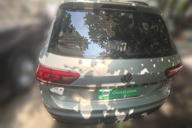 Used Volkswagen Tiguan L 2020 330TSI Automatic Two-Wheel Drive Luxury Edition China VI Standard Rear