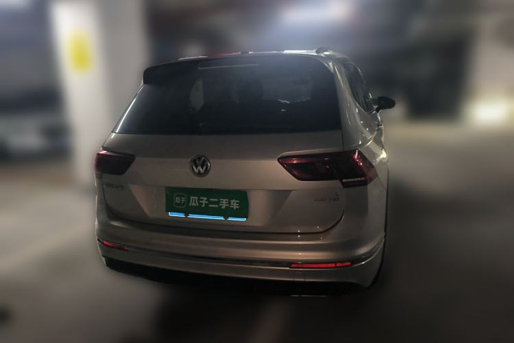 Used Volkswagen Tiguan L 2020 330TSI Automatic Two-Wheel Drive R-Line Flagship Version China VI Standard Rear