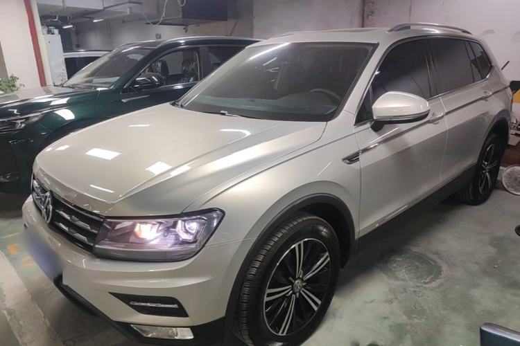 Used Volkswagen Tiguan L 2020 330TSI Automatic Two-Wheel Drive Panoramic Comfort Edition China VI Standard Guazi used car, China used car export, Used car for sale, Used cars, Cheapest cars for sale
