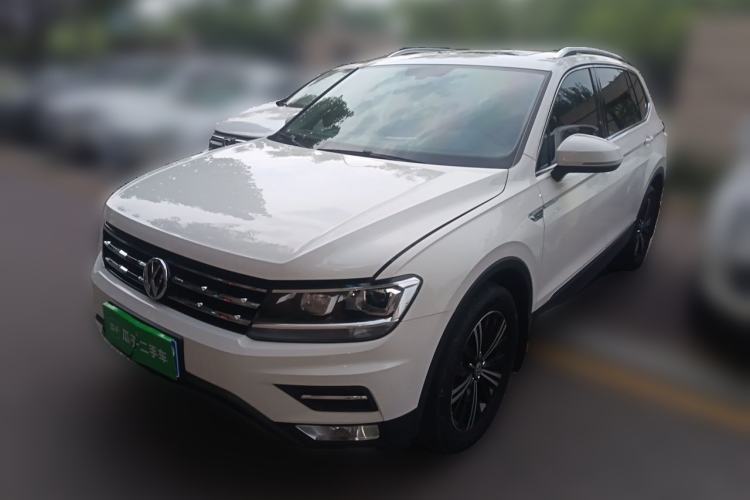 Used Volkswagen Tiguan L 2020 330TSI Automatic Two-Wheel Drive Panoramic Comfort Edition China VI Standard Guazi used car, China used car export, Used car for sale, Used cars, Cheapest cars for sale