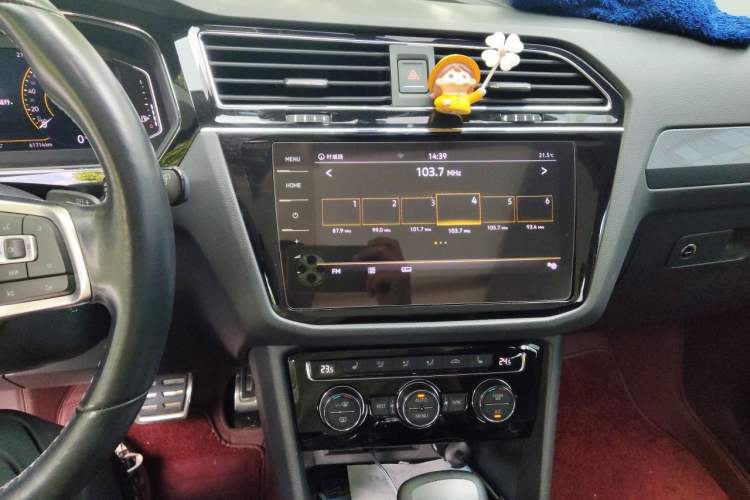Used Volkswagen Tiguan L 2020 330TSI Automatic Two-Wheel Drive R-Line Flagship Version China VI Standard Audio And AC Panel