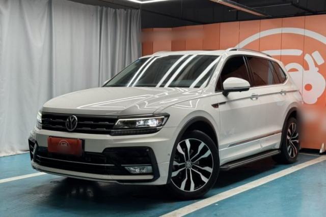 Used Volkswagen Tiguan L 2020 330TSI Automatic Two-Wheel Drive R-Line Flagship Version China VI Standard