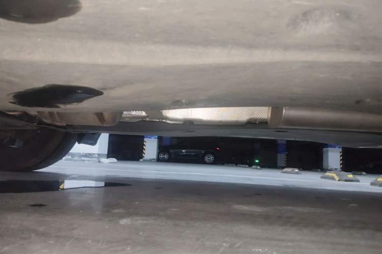 Used Volkswagen Tiguan L 2020 330TSI Automatic Two-Wheel Drive Panoramic Comfort Edition China VI Standard Chassis Front Left