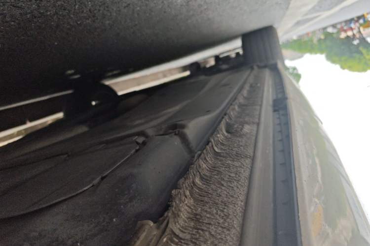 Used Volkswagen Tiguan L 2020 330TSI Automatic Two-Wheel Drive R-Line Flagship Version China VI Standard Chassis Rear Left
