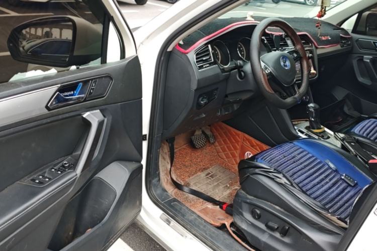 Used Volkswagen Tiguan L 2020 330TSI Automatic Two-Wheel Drive Panoramic Comfort Edition China VI Standard Driver Seat