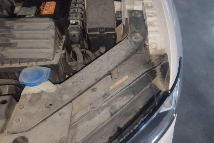 Used Volkswagen Tiguan L 2020 330TSI Automatic Two-Wheel Drive Panoramic Comfort Edition China VI Standard Engine Bay Left