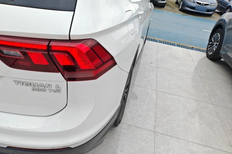 Used Volkswagen Tiguan L 2020 330TSI Automatic Two-Wheel Drive Panoramic Comfort Edition China VI Standard Exterior 3