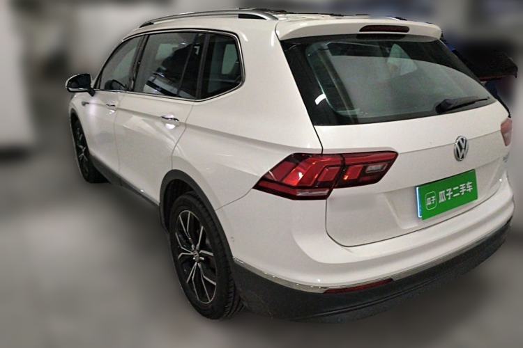 Used Volkswagen Tiguan L 2020 330TSI Automatic Two-Wheel Drive Smart Luxury Edition China VI Standard Exterior 3