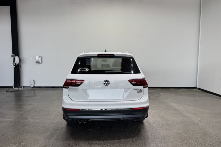 Used Volkswagen Tiguan L 2020 330TSI Automatic Two-Wheel Drive Smart Luxury Edition China VI Standard Exterior 4