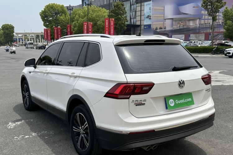 Used Volkswagen Tiguan L 2020 330TSI Automatic Two-Wheel Drive Panoramic Comfort Edition China VI Standard Exterior 4