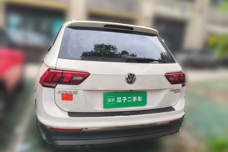 Used Volkswagen Tiguan L 2020 330TSI Automatic Two-Wheel Drive Panoramic Comfort Edition China VI Standard Exterior 4