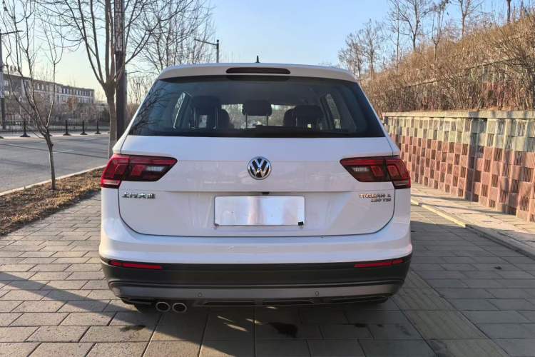 Used Volkswagen Tiguan L 2020 330TSI Automatic Two-Wheel Drive Luxury Edition China VI Standard Exterior 6