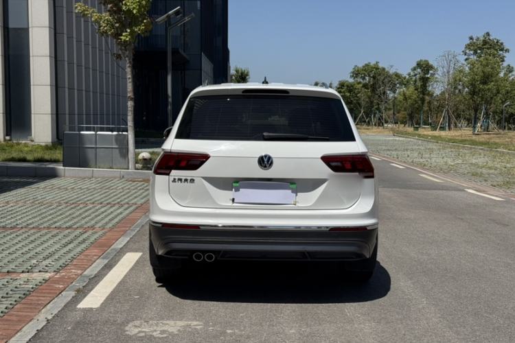 Used Volkswagen Tiguan L 2020 330TSI Automatic Two-Wheel Drive Smart Luxury Edition China VI Standard Exterior 6