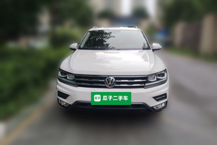 Used Volkswagen Tiguan L 2020 330TSI Automatic Two-Wheel Drive Smart Luxury Edition China VI Standard Front