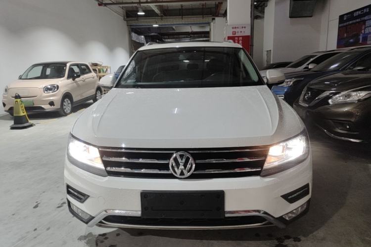 Used Volkswagen Tiguan L 2020 330TSI Automatic Two-Wheel Drive Panoramic Comfort Edition China VI Standard Front