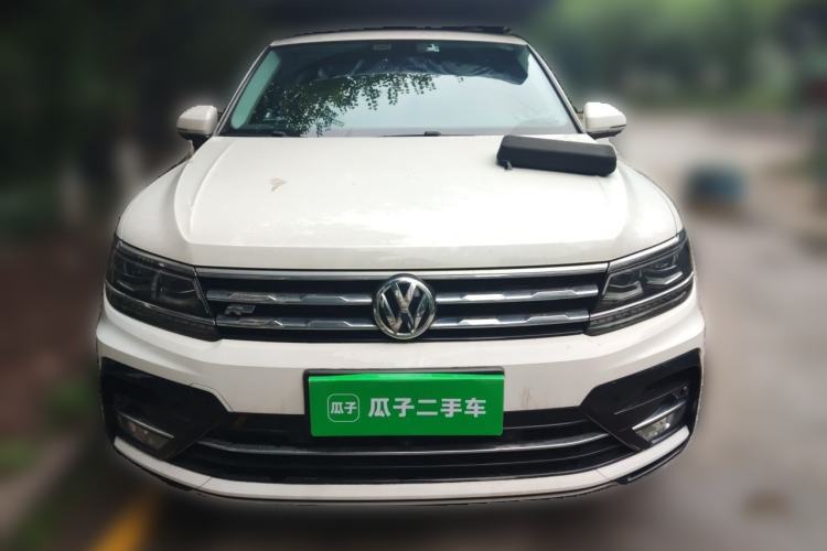 Used Volkswagen Tiguan L 2020 330TSI Automatic Two-Wheel Drive R-Line Flagship Version China VI Standard Front