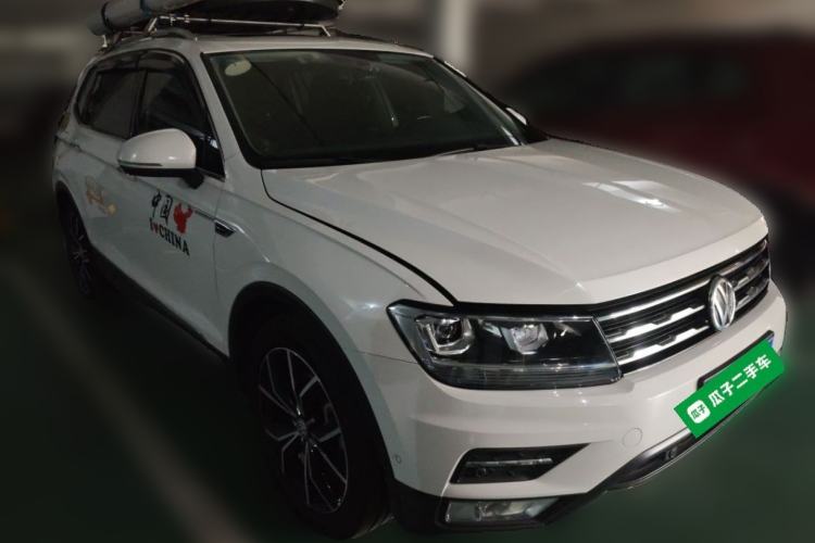 Used Volkswagen Tiguan L 2020 330TSI Automatic Two-Wheel Drive Smart Luxury Edition China VI Standard Front Right 45 Deg
