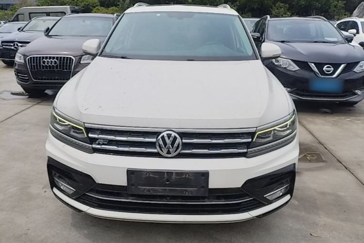 Used Volkswagen Tiguan L 2020 330TSI Automatic Two-Wheel Drive R-Line Flagship Version China VI Standard Front