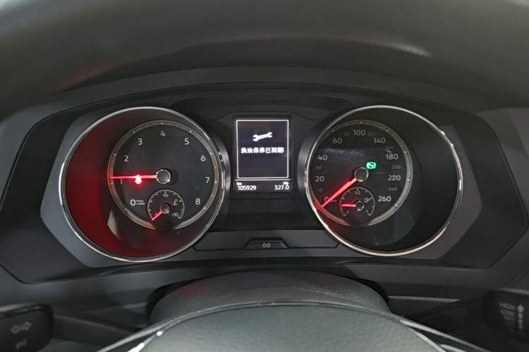 Used Volkswagen Tiguan L 2020 330TSI Automatic Two-Wheel Drive Luxury Edition China VI Standard Instrument Cluster