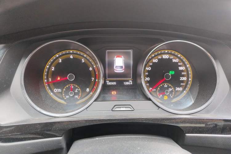 Used Volkswagen Tiguan L 2020 330TSI Automatic Two-Wheel Drive Panoramic Comfort Edition China VI Standard Instrument Cluster