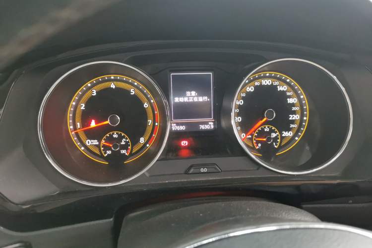 Used Volkswagen Tiguan L 2020 330TSI Automatic Two-Wheel Drive Smart Luxury Edition China VI Standard Instrument Cluster