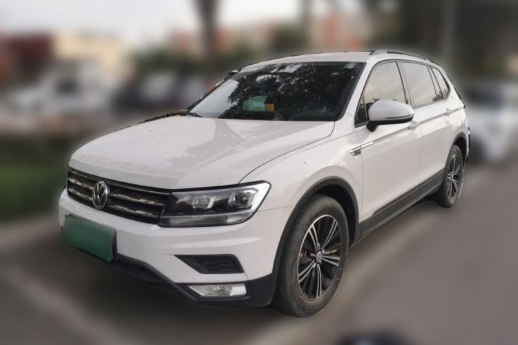 Used Volkswagen Tiguan L 2020 330TSI Automatic Two-Wheel Drive Luxury Edition China VI Standard Guazi used car, China used car export, Used car for sale, Used Volkswagen cars, Cheapest cars for sale