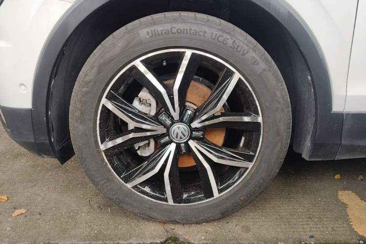 Used Volkswagen Tiguan L 2020 330TSI Automatic Two-Wheel Drive Smart Luxury Edition China VI Standard Left Front Wheel Hub