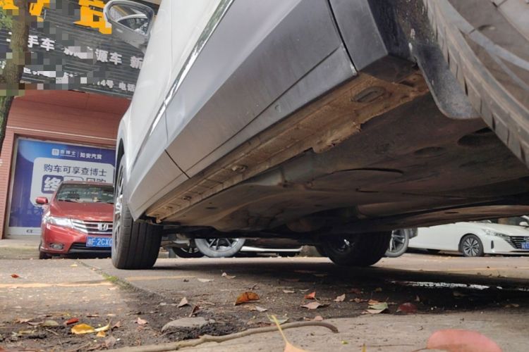 Used Volkswagen Tiguan L 2020 330TSI Automatic Two-Wheel Drive Smart Luxury Edition China VI Standard Left Side Sill