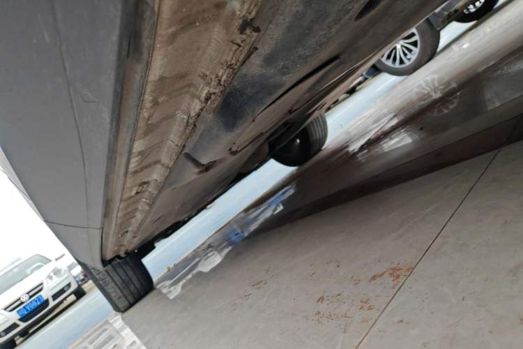 Used Volkswagen Tiguan L 2020 330TSI Automatic Two-Wheel Drive Panoramic Comfort Edition China VI Standard Left Side Sill
