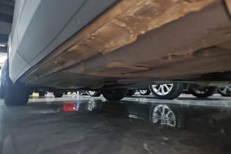 Used Volkswagen Tiguan L 2020 330TSI Automatic Two-Wheel Drive Luxury Edition China VI Standard Left Side Sill