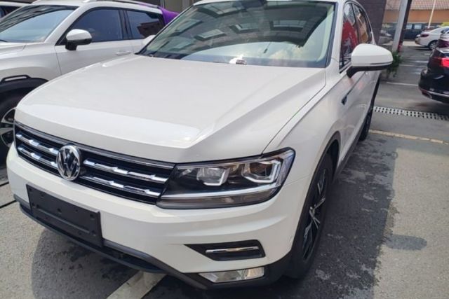 Used Volkswagen Tiguan L 2020 330TSI Automatic Two-Wheel Drive Smart Luxury Edition China VI Standard