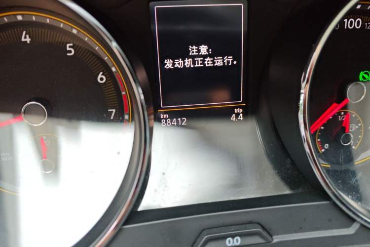 Used Volkswagen Tiguan L 2020 330TSI Automatic Two-Wheel Drive Smart Luxury Edition China VI Standard Odometer Close Up