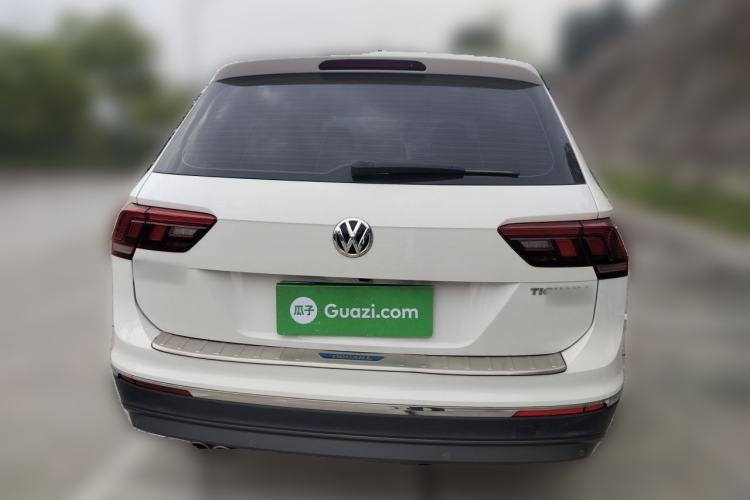 Used Volkswagen Tiguan L 2020 330TSI Automatic Two-Wheel Drive Panoramic Comfort Edition China VI Standard Rear