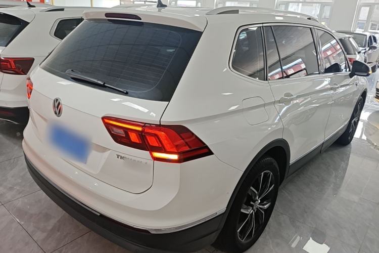 Used Volkswagen Tiguan L 2020 330TSI Automatic Two-Wheel Drive Smart Luxury Edition China VI Standard Rear